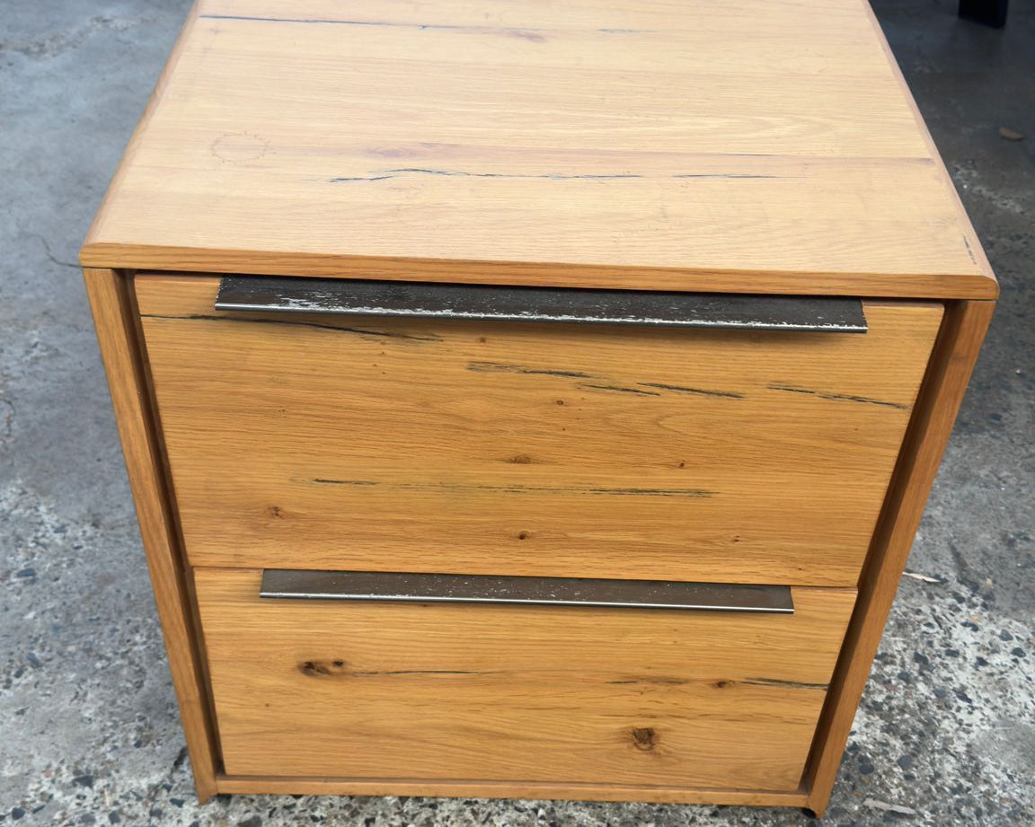 Newcastle 2-Drawer Bedside Table