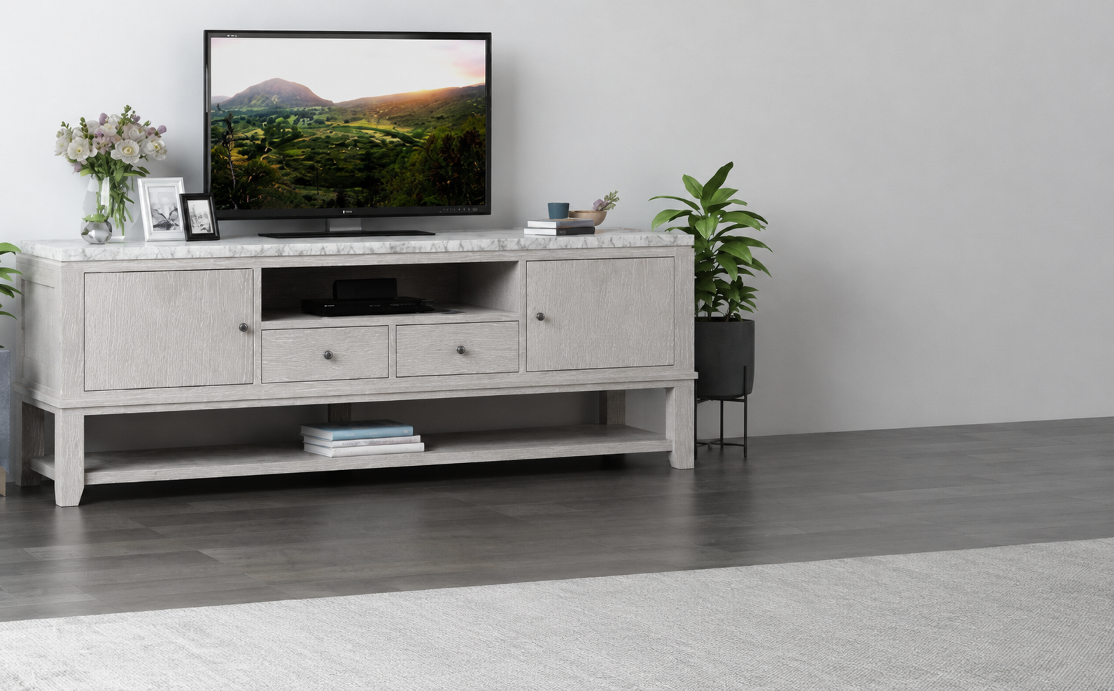 Eva Entertainment Unit