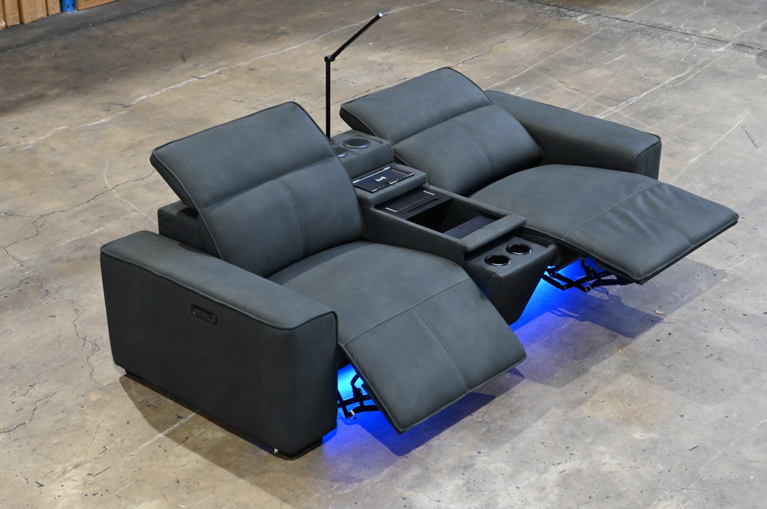 Bask - 2.5 Seat Electric Recliner ONE ONLY LEFT BE QUICK