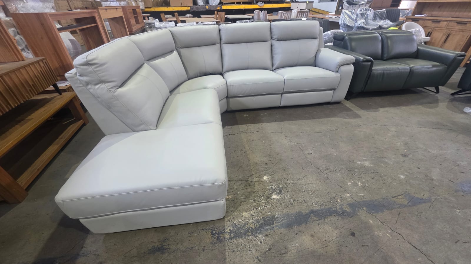 Bloomingdale Electric Reclining Leather 4-Seater Sofa Chaise
